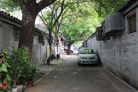 炒豆胡同 - 位于北京市東城區交道口地區，充滿歷史韻味的老北京胡同