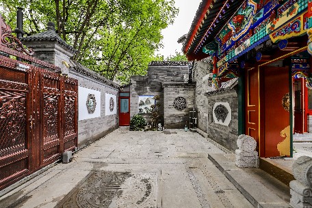 光影藝術在北京四合院空間中的氛圍營造