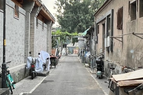 草廠二條 - 一條位于北京市東城區的前門東區胡同