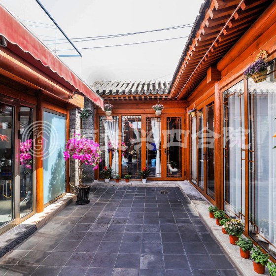 白塔寺新翻建精裝修雅致小院出租
