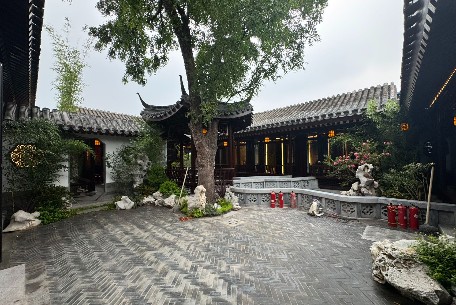 2025年北京置業終極PK：買樓房還是搶二環內院子？